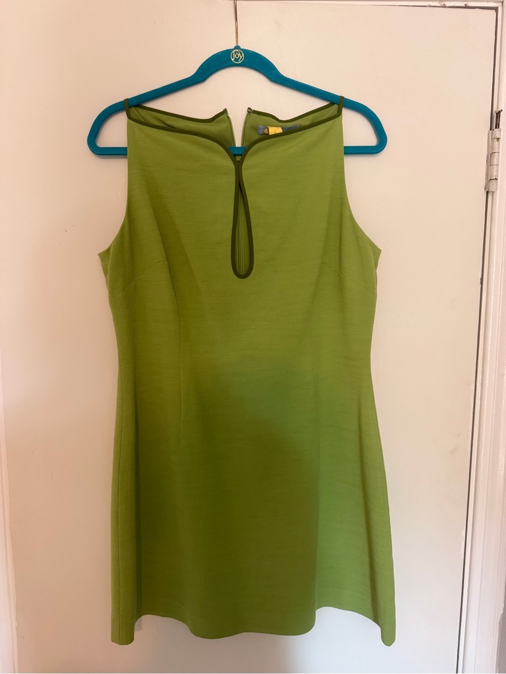 ANTONIO MELANI Lime Green Sleeveless Shift Dress